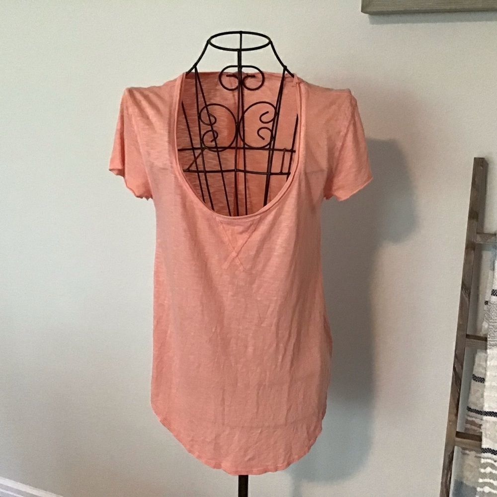 LA Made  light weight t-shirt Coral NWT